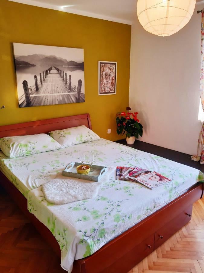Apartment The Royal Square Cetinje Exteriör bild